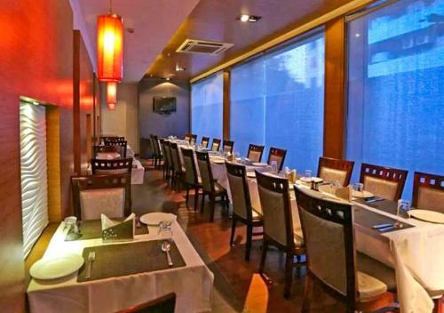 Hotel Suncity Premier Andheri