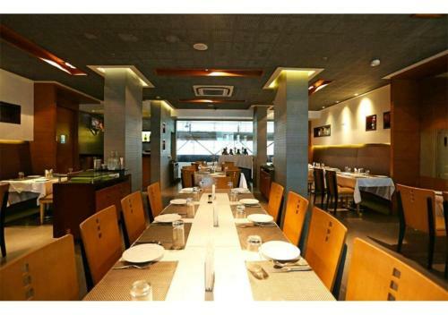 Hotel Suncity Premier Andheri