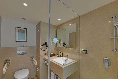 Hotel The Fern - Goregaon