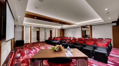 Hotel The Fern - Goregaon