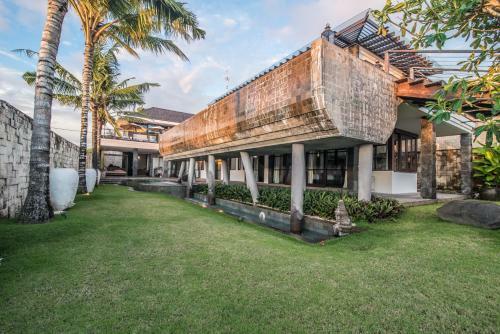 Pandawa Cliff Edge Ocean View Banyu Biru Villa