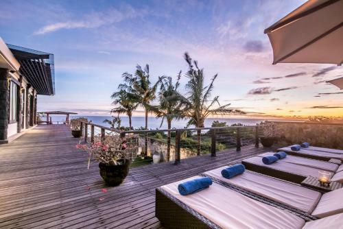 Pandawa Cliff Edge Ocean View Banyu Biru Villa