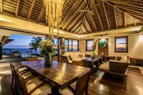 Pandawa Cliff Edge Ocean View Banyu Biru Villa