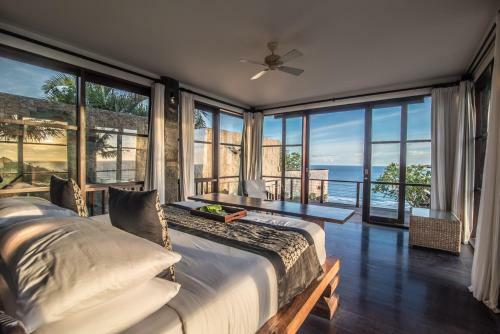 Pandawa Cliff Edge Ocean View Banyu Biru Villa