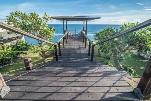 Pandawa Cliff Edge Ocean View Banyu Biru Villa