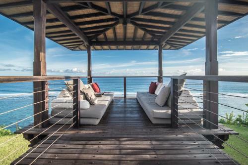 Pandawa Cliff Edge Ocean View Banyu Biru Villa