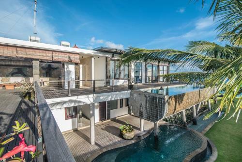 Pandawa Cliff Edge Ocean View Banyu Biru Villa