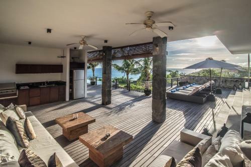Pandawa Cliff Edge Ocean View Banyu Biru Villa