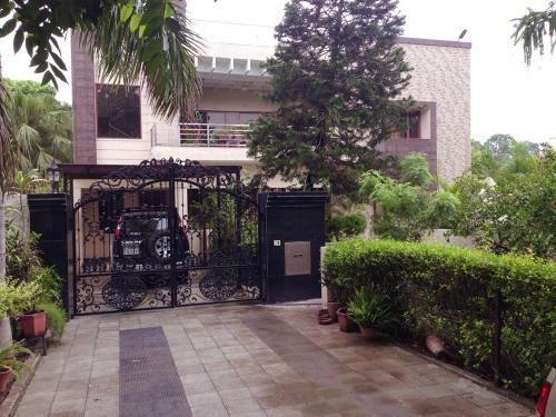 Bed & Breakfast Luxurious Apartment - Chand?garh