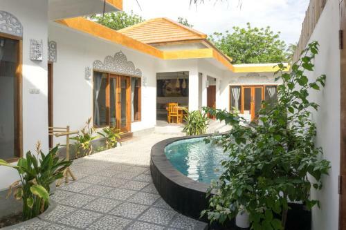 Golden Villa Shanti