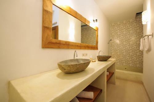 Golden Villa Shanti