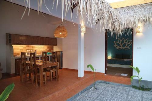 Golden Villa Shanti