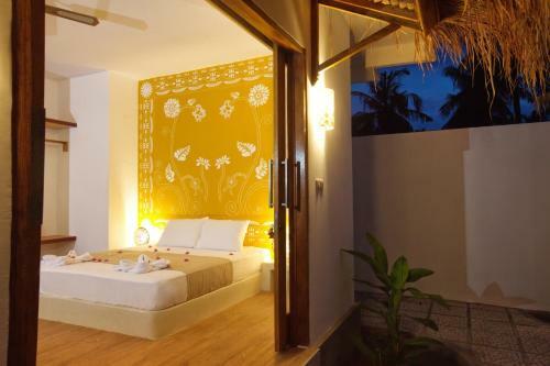 Golden Villa Shanti