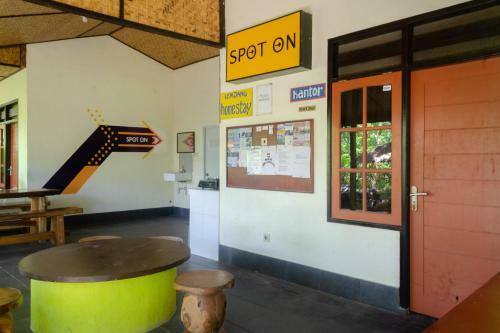 Hotel Lendang Homestay
