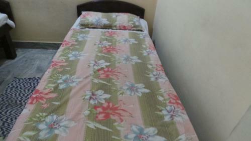 Crystalica Home Stay