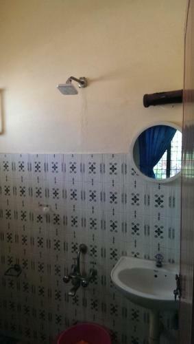 Crystalica Home Stay