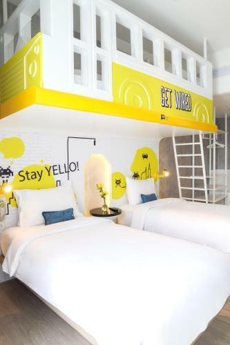 Yello Hotel Harmoni