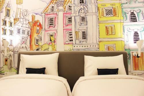 Yello Hotel Harmoni