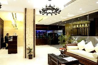 Hotel Supreme Grande