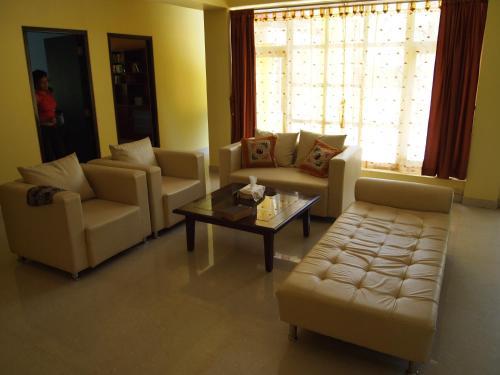 Sunshine Villa