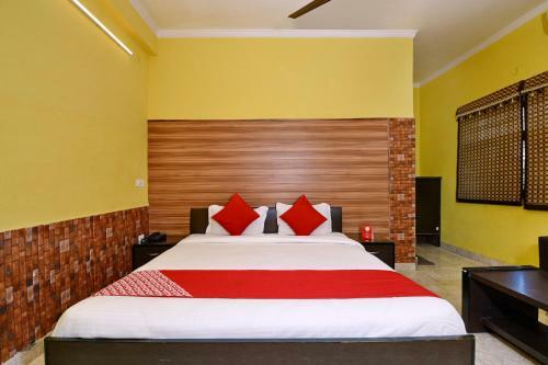 Hotel Oyo Flagship 4464 Maira Residency