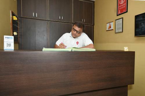 Hotel Oyo Flagship 4464 Maira Residency