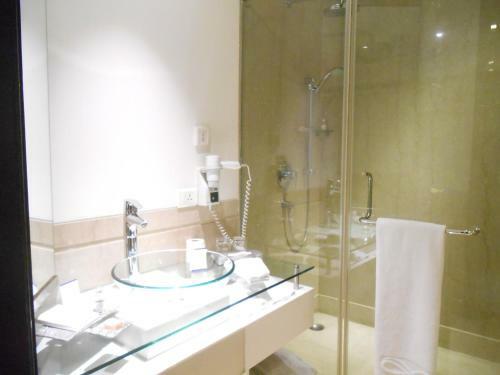 Hotel Lemon Tree Premier, Leisure Valley 2, Gurugram