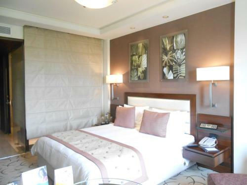 Hotel Lemon Tree Premier, Leisure Valley 2, Gurugram