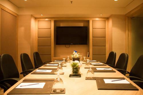 Hotel Lemon Tree Premier, Leisure Valley 2, Gurugram