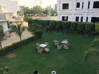 Hotel D's Mezbaan