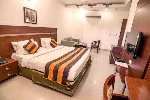 Hostal Elite Suites