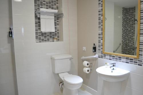 Hotel Carrick Plaza Suites By Thekeycollection