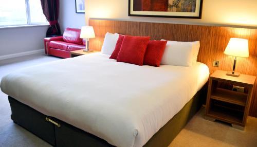Hotel Carrick Plaza Suites By Thekeycollection