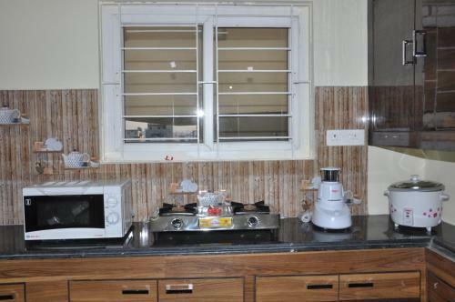 Future Service Apartment