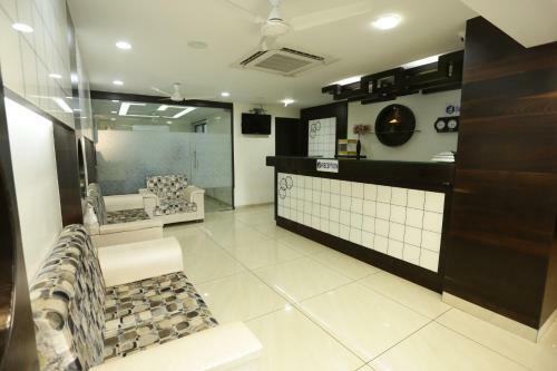 Hotel Treebo Daksh Residency