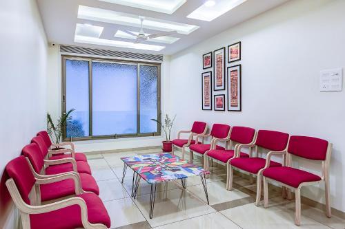 Hotel Treebo Daksh Residency