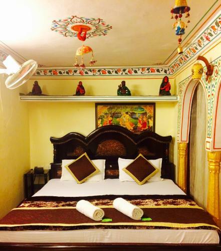 Bed & Breakfast Khandaka Mahal - A Heritage Hotel