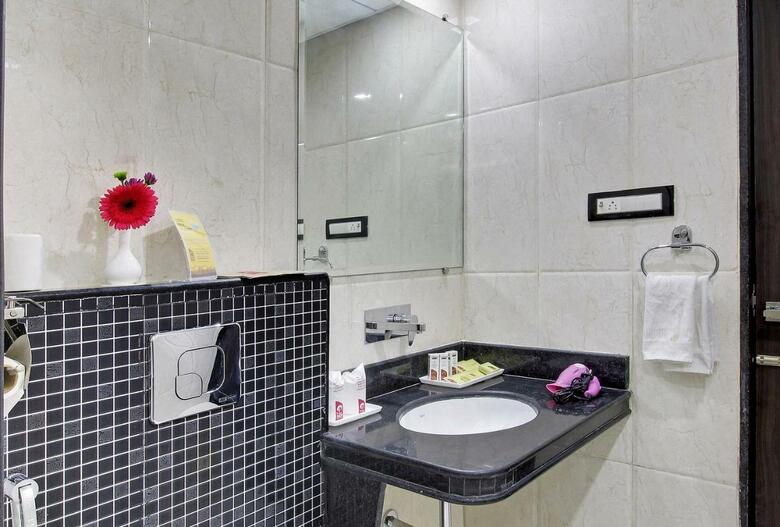 Hotel Trulyy Rudransh Inn