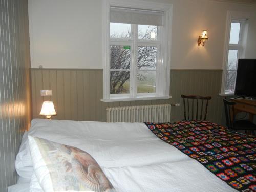 Hostal Saudafell Guesthouse