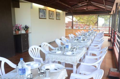 Hotel Arya