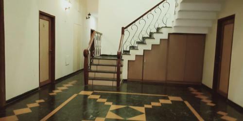 Hotel Arya