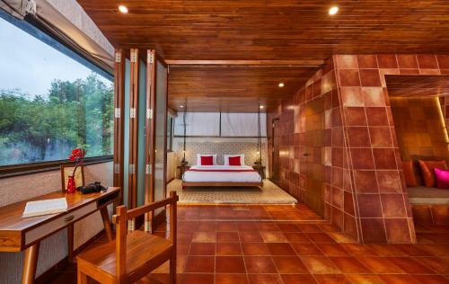 Hotel Grape County Eco Resorts