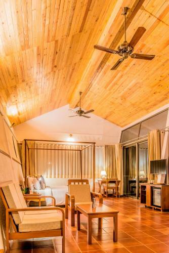Hotel Grape County Eco Resorts