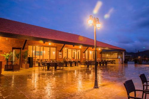 Hotel Grape County Eco Resorts