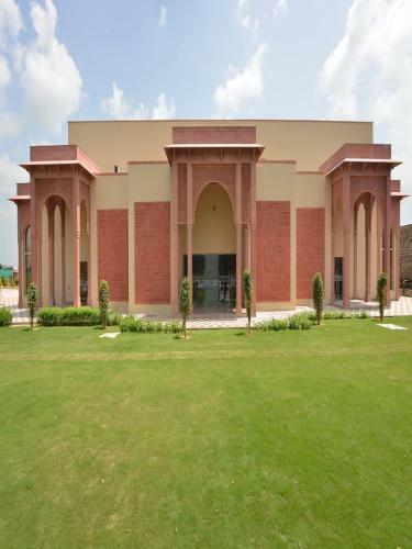 Hotel Orchha Palace And Convention Centre