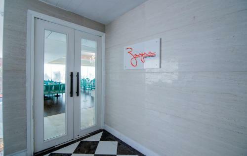 Hotel Best Western Poonam 1971