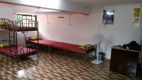 Hostal Empire Guesthouse
