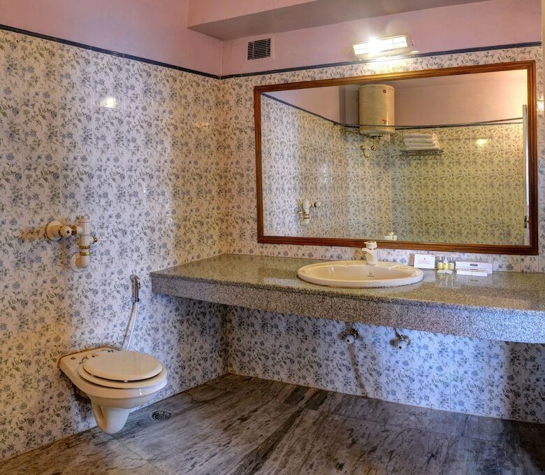 Hotel Summit Le Royale