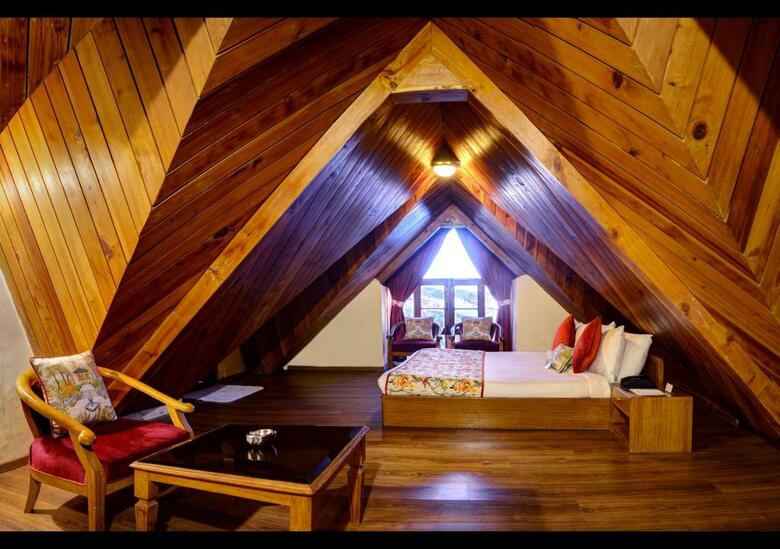 Hotel Summit Le Royale