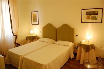 Hotel Moderno
